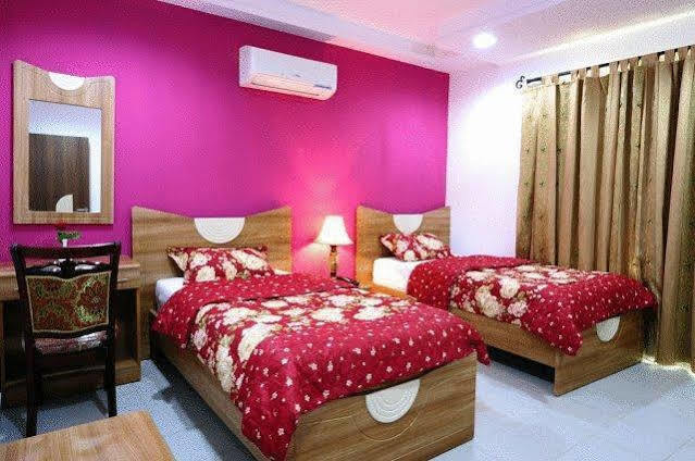 Al Manaf Hotel Suites Muskat Bagian luar foto