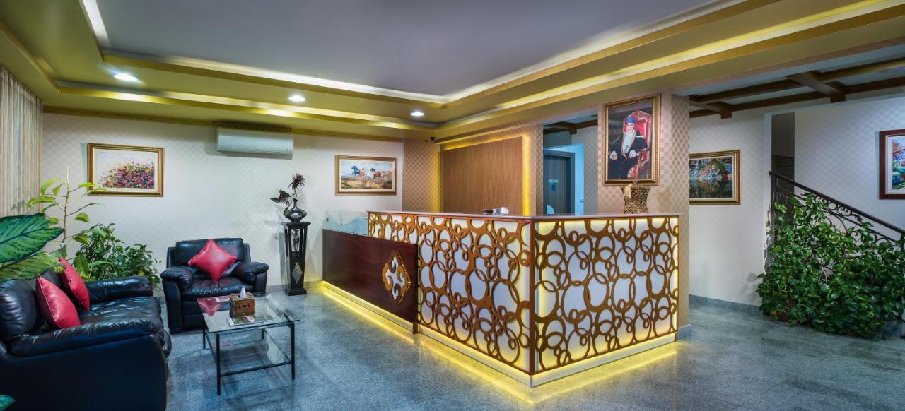 Al Manaf Hotel Suites Muskat Bagian luar foto