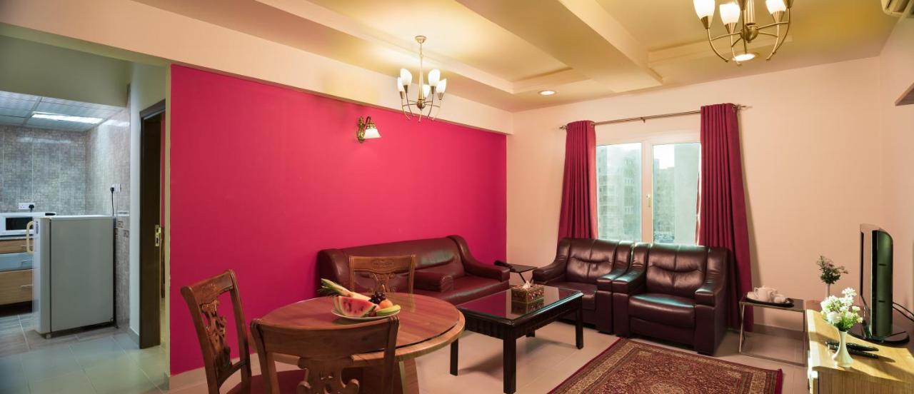 Al Manaf Hotel Suites Muskat Bagian luar foto