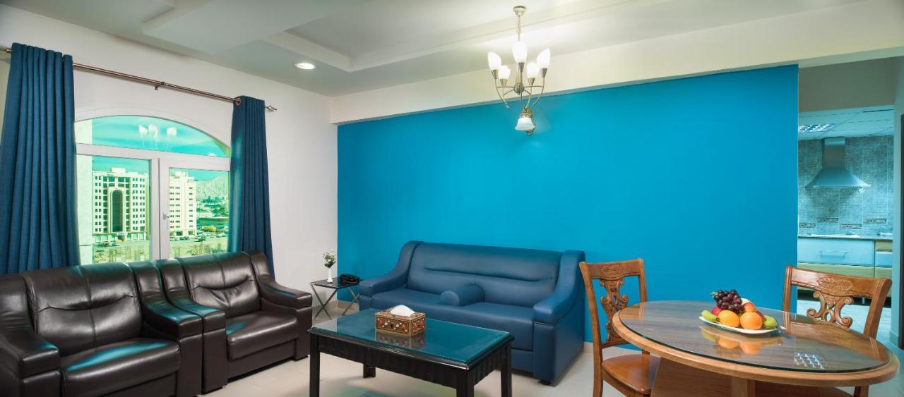 Al Manaf Hotel Suites Muskat Bagian luar foto